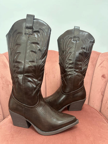 Botas cowboy marrón chocolate