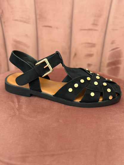 Cangrejera negra con tachuelas