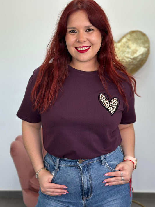 Camiseta Corazón berenjena