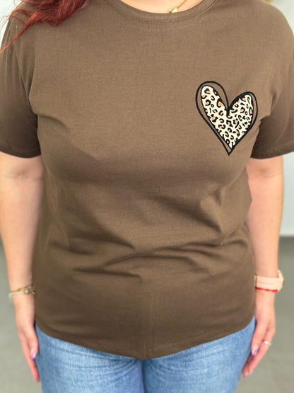 Camiseta Corazón marrón