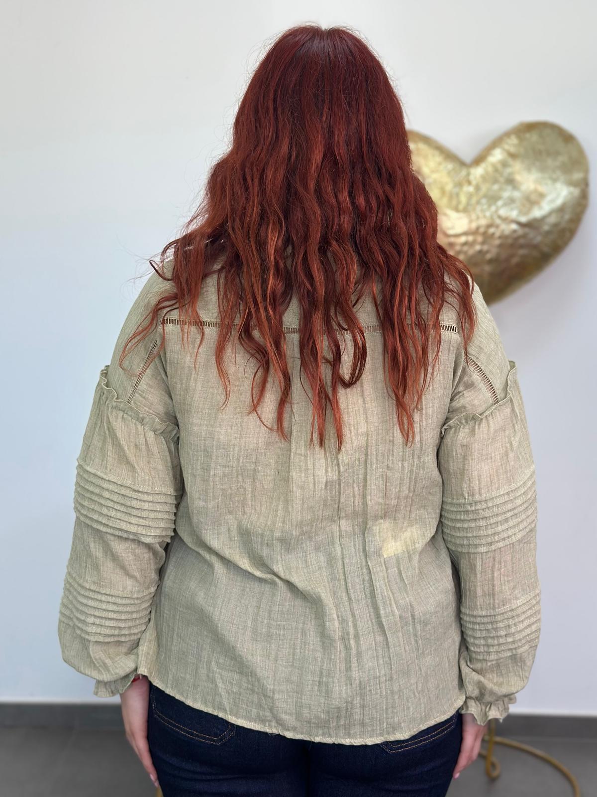 Blusa Romántica verde salvia