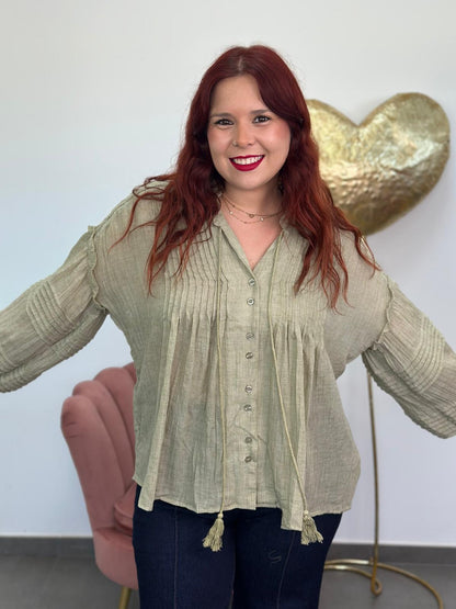 Blusa Romántica verde salvia