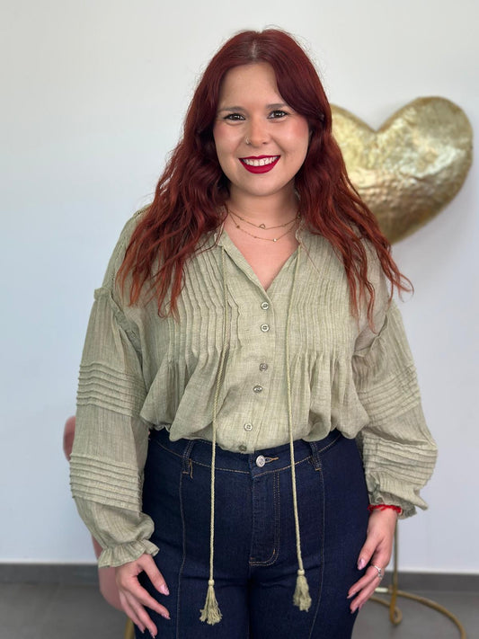Blusa Romántica verde salvia