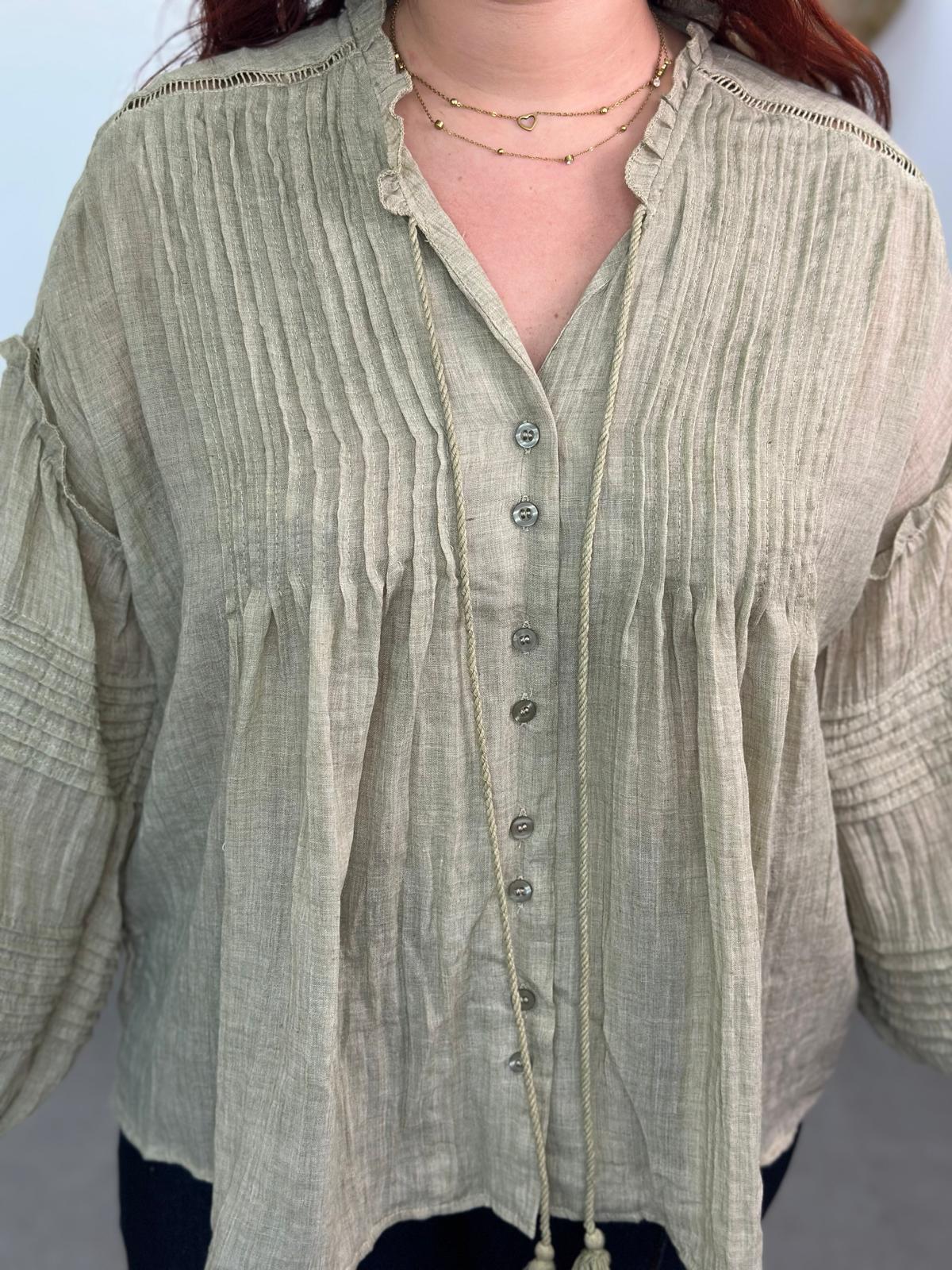Blusa Romántica verde salvia