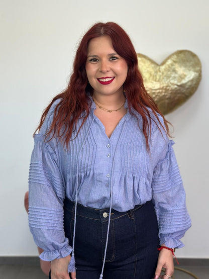 Blusa Romántica azul celeste
