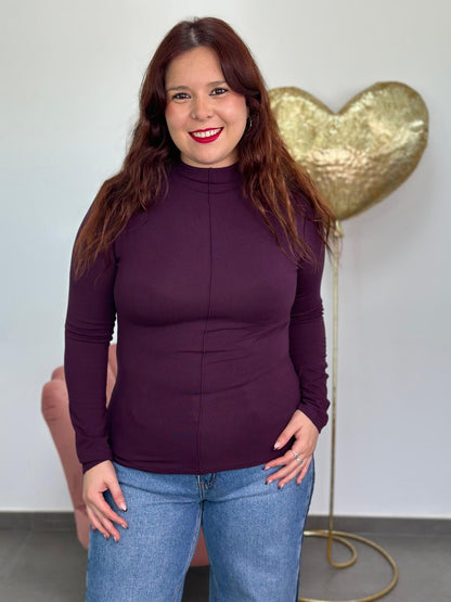 Camiseta Linea berenjena